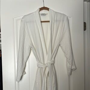 Parachute Cloud Cotton  Robe - never worn!